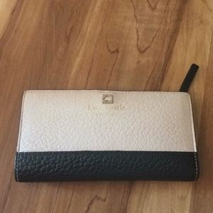 Kate spade leather wallet
